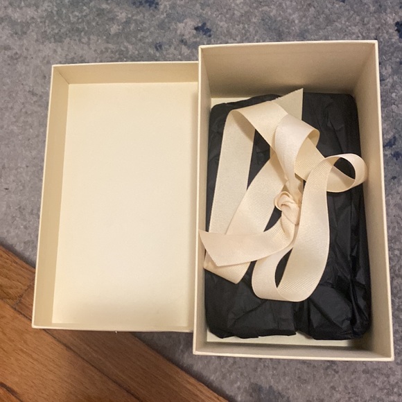 Jo malone box - Picture 3 of 3